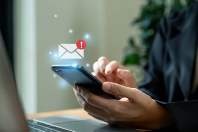 Digitale Ablenkung reduzieren: Fokus zurückgewinnen mit GTD - Tipps für den Alltag