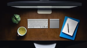 computer-notepads-on-the-desktop_1920x1080