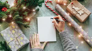 elegant-female-hands-writing_1920x1080