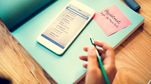 smart-phone-email-correspondence-note_1920x1080