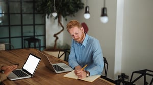 writing-a-notes_1920x1080