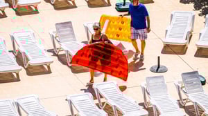 people-in-summer-time_1920x1080